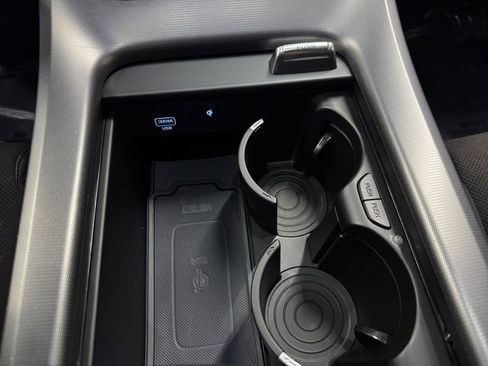 Used 2024 Hyundai Palisade Calligraphy image 17