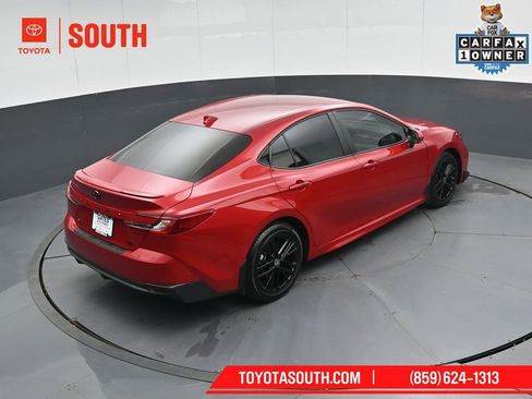 Used 2025 Toyota Camry SE image 48