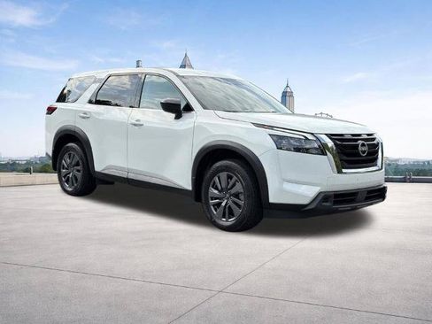 Certified 2024 Nissan Pathfinder S FWD image 26