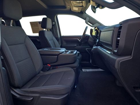 Used 2025 Chevrolet Silverado 1500 LT RWD image 15