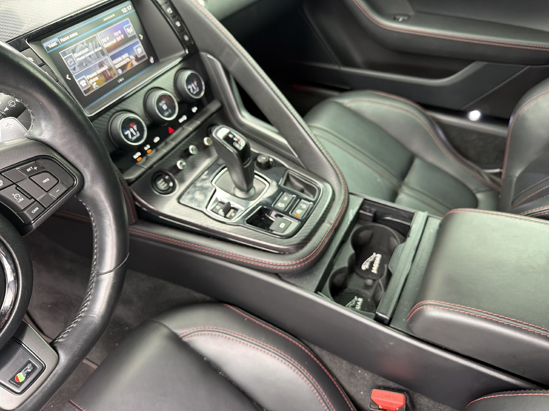 Used 2016 Jaguar F-TYPE R AWD/4WD image 15