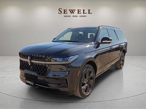 New 2026 Lincoln Navigator L Black Label image 1