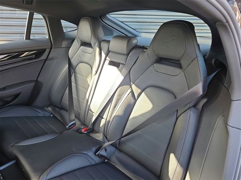 New 2026 Porsche Panamera 4 image 16