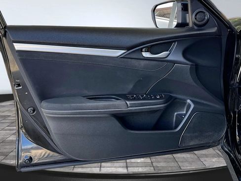 Used 2020 Honda Civic EX image 17