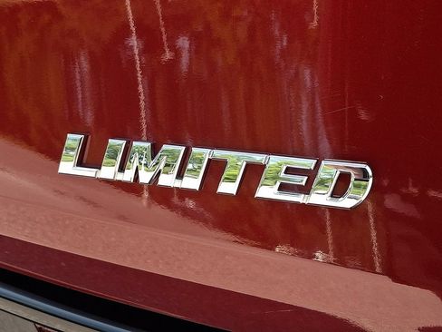 Used 2026 Toyota Sienna Limited AWD/4WD image 31