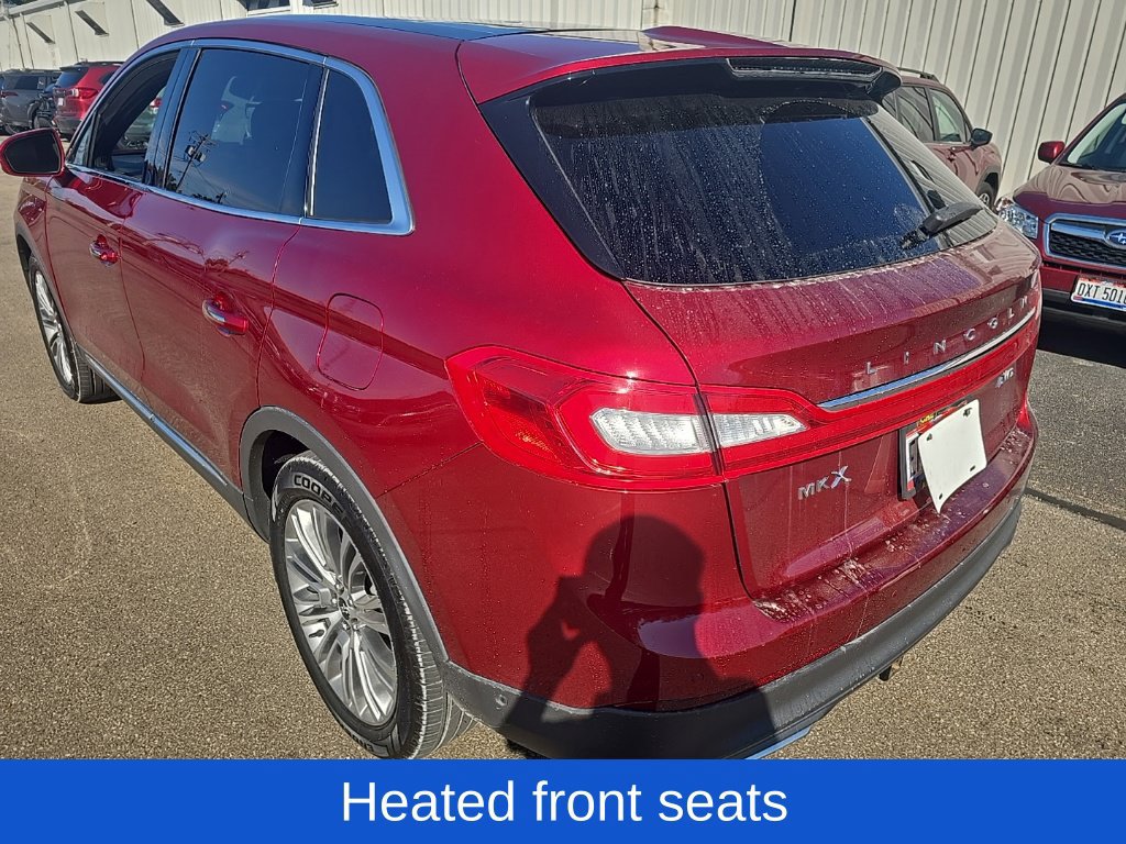 Used 2018 Lincoln MKX Reserve AWD/4WD image 5