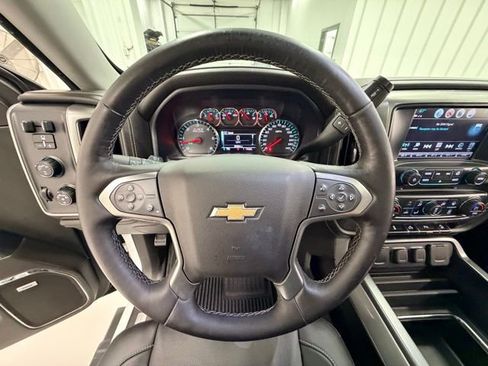 Used 2018 Chevrolet Silverado 1500 LTZ Z71 w/ Redline Edition AWD/4WD image 11