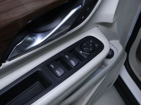 Used 2020 GMC Terrain Denali w/ Denali Premium Package image 14