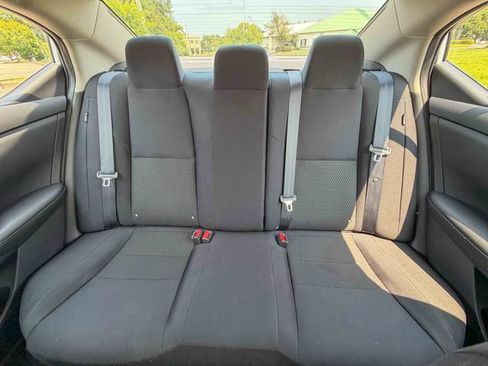 Used 2023 Nissan Sentra S FWD image 18