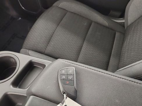 Used 2022 Chevrolet Silverado 1500 LT image 20