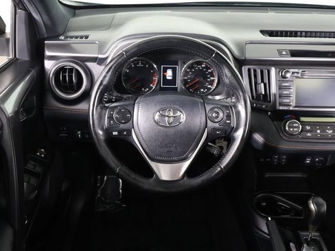 Used 2018 Toyota RAV4 SE w/ All Weather Liner Package AWD/4WD image 35
