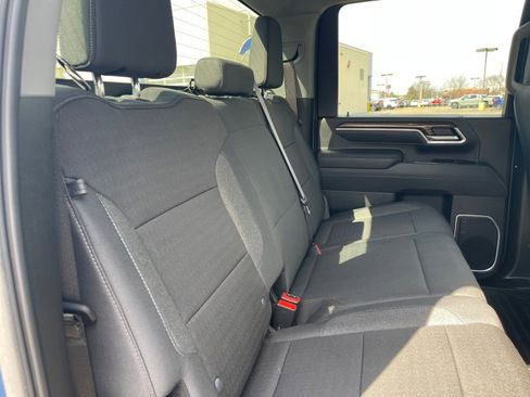 Used 2025 Chevrolet Silverado 2500 LT w/ Convenience Package image 14