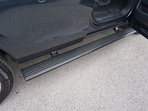 Used 2025 Ford Expedition Platinum w/ Driver's Package image 23