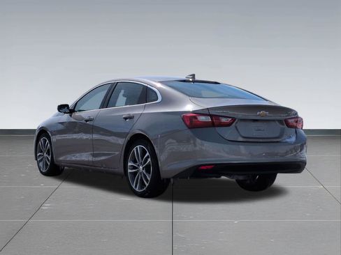 Used 2023 Chevrolet Malibu LT FWD image 4