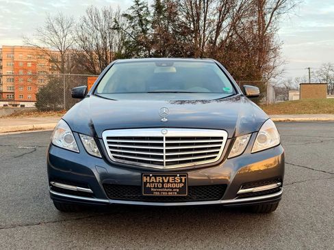 Used 2012 Mercedes-Benz E 350 4MATIC Sedan image 3