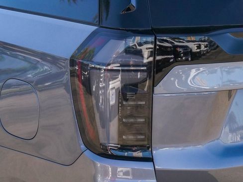 New 2026 Chevrolet Suburban Premier w/ Sun And Tow Package image 10