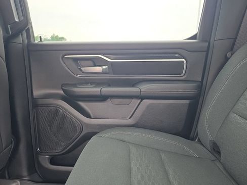 Used 2025 RAM 1500 Big Horn AWD/4WD image 12
