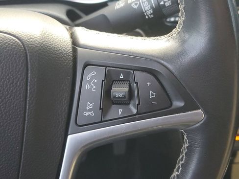 Used 2022 Buick Encore Preferred w/ Safety Package image 25