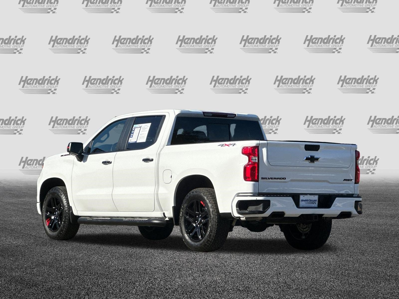 Used 2026 Chevrolet Silverado 1500 RST w/ Redline Edition AWD/4WD image 7