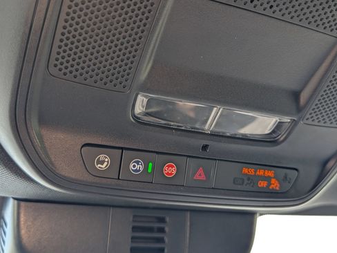Used 2024 Chevrolet Traverse LT FWD image 30