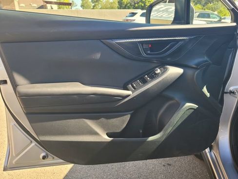 Used 2023 Subaru Crosstrek 2.0i Premium AWD/4WD image 16