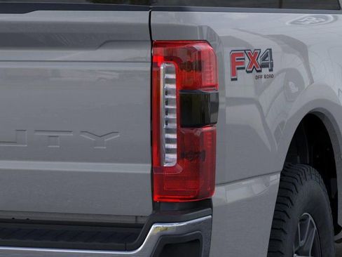 New 2026 Ford F250 Lariat w/ FX4 Off-Road Package AWD/4WD image 21