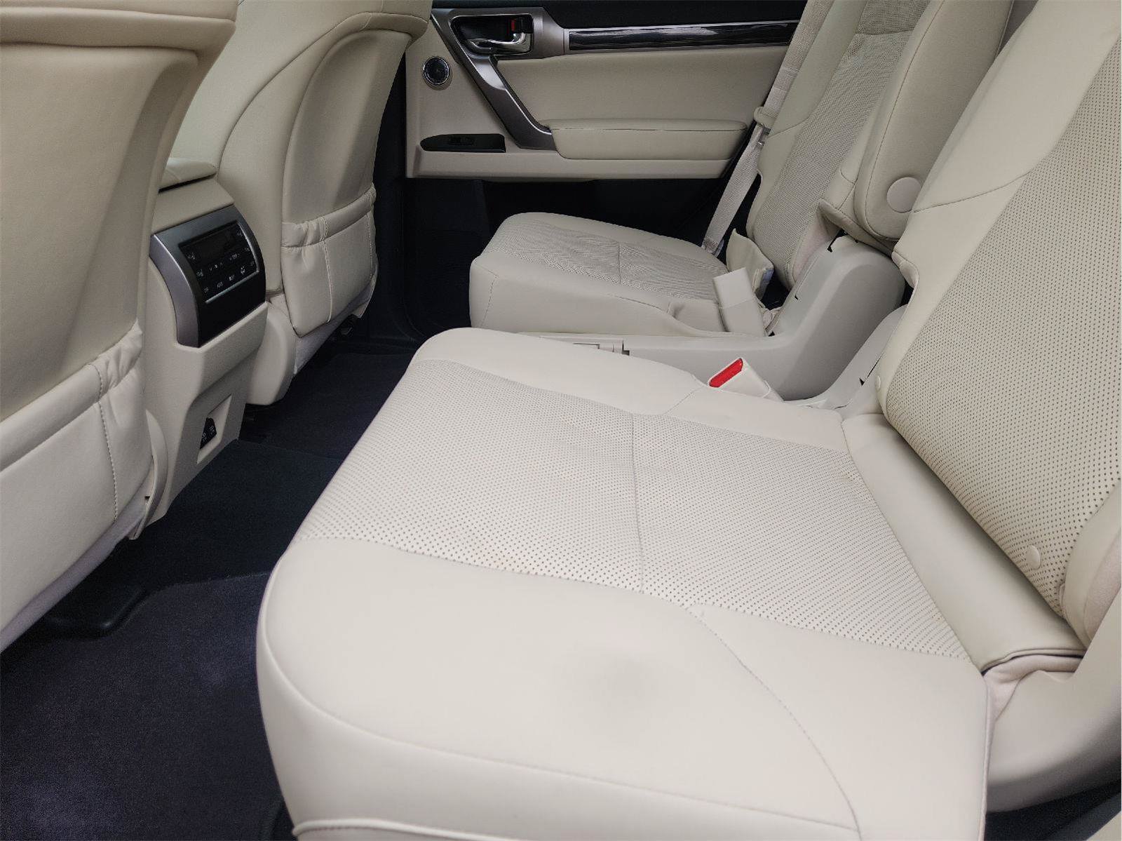 Used 2022 Lexus GX 460 Premium AWD/4WD image 31