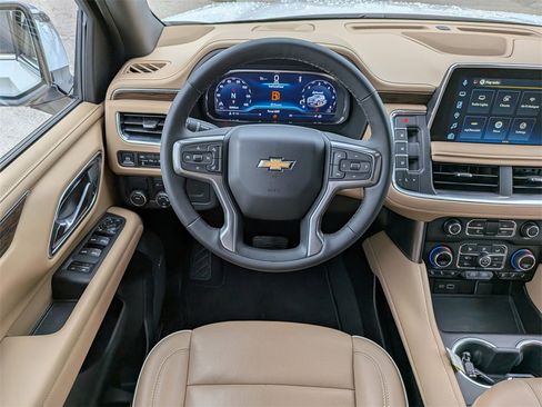 Used 2023 Chevrolet Tahoe Premier image 17