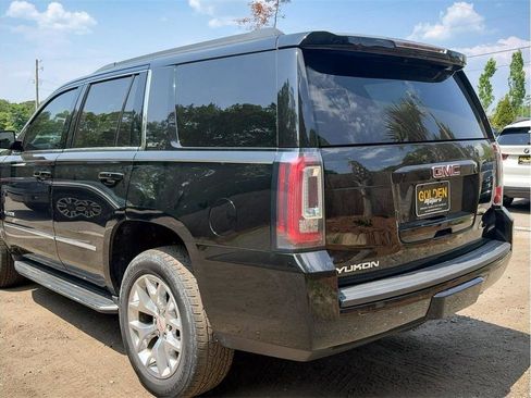 Used 2017 GMC Yukon SLT w/ Open Road Package AWD/4WD image 5