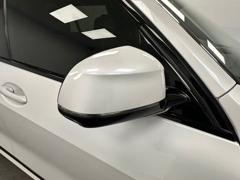 Used 2019 BMW X7 xDrive40i w/ Premium Package AWD/4WD image 15