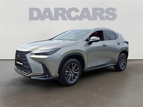 Used 2024 Lexus NX 250 FWD image 3