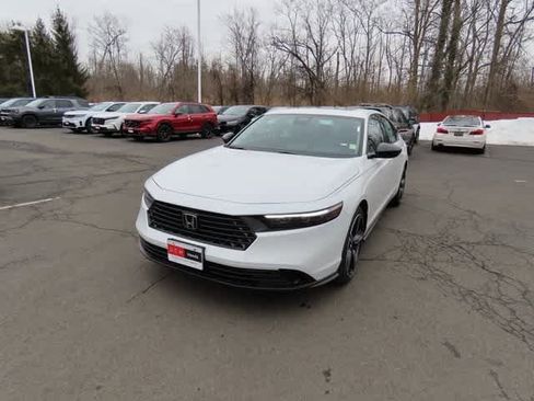 New 2026 Honda Accord SE image 1