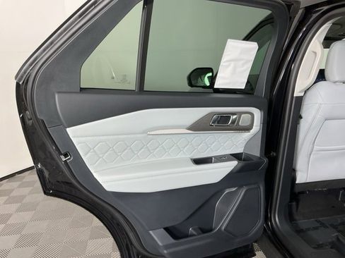 New 2026 Ford Explorer Platinum w/ LUX Leather Package image 30