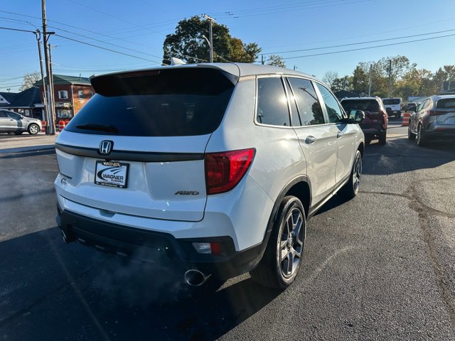 Used 2023 Honda Passport EX-L image 8
