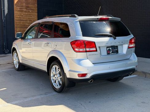 Used 2014 Dodge Journey Limited w/ Flexible Seating Group FWD image 3