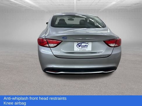Used 2015 Chrysler 200 Limited image 11