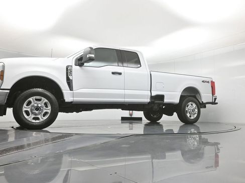 New 2026 Ford F350 XLT image 50