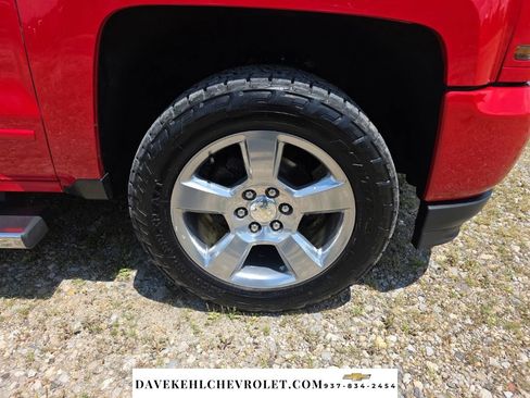 Used 2018 Chevrolet Silverado 1500 LT w/ All Star Edition AWD/4WD image 42