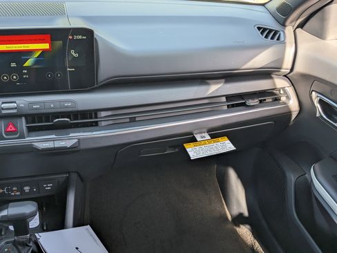 New 2025 Kia K4 GT-Line image 15