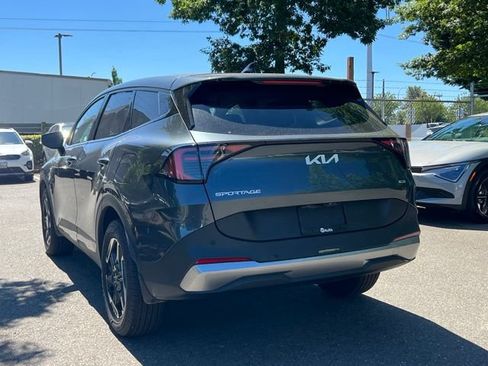 Used 2026 Kia Sportage S AWD/4WD image 7