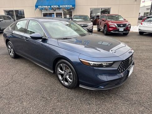 Certified 2023 Honda Accord EX image 23