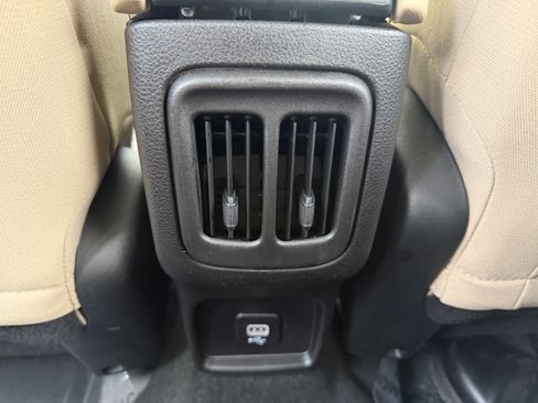 Used 2020 Jeep Compass Sport w/ Tech Group image 25