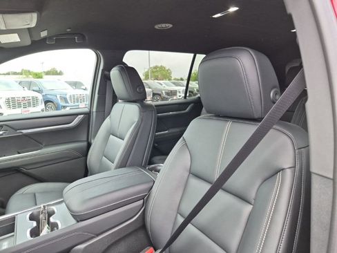 New 2026 GMC Acadia Elevation image 31