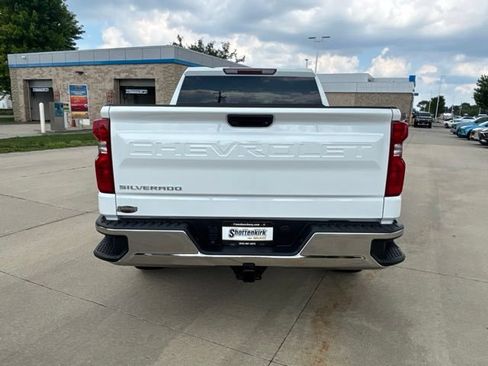 New 2026 Chevrolet Silverado 1500 W/T w/ WT Value Package AWD/4WD image 41
