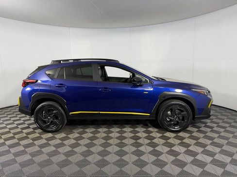 Used 2025 Subaru Crosstrek 2.5i Sport AWD/4WD image 4