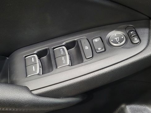 Used 2019 Honda Accord LX image 27