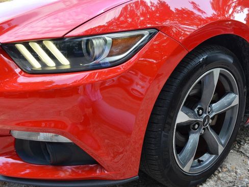 Used 2016 Ford Mustang Convertible w/ Equipment Group 051A RWD image 18