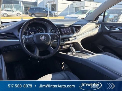 Used 2020 Buick Enclave Essence w/ Sound and Sites Package image 28