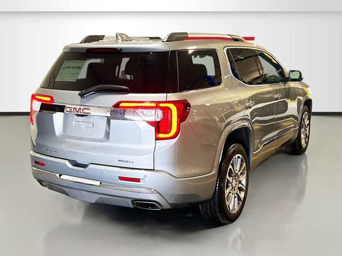 Used 2023 GMC Acadia Denali w/ Denali Technology Package AWD/4WD image 7