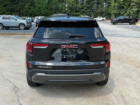 Used 2026 GMC Terrain Elevation FWD image 2